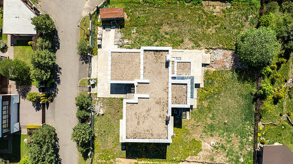 Дом с видом на озеро в Пестово