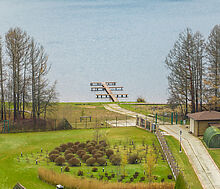 Дизайнерский дом у воды в Пчелке