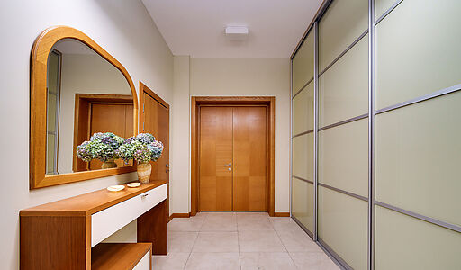 Дизайнерский дом у воды в Пчелке