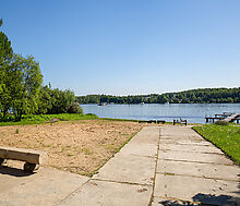 Дизайнерский дом у воды в Пчелке