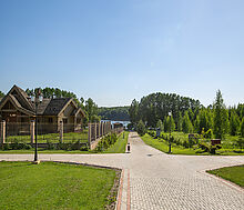 Дизайнерский дом у воды в Пчелке