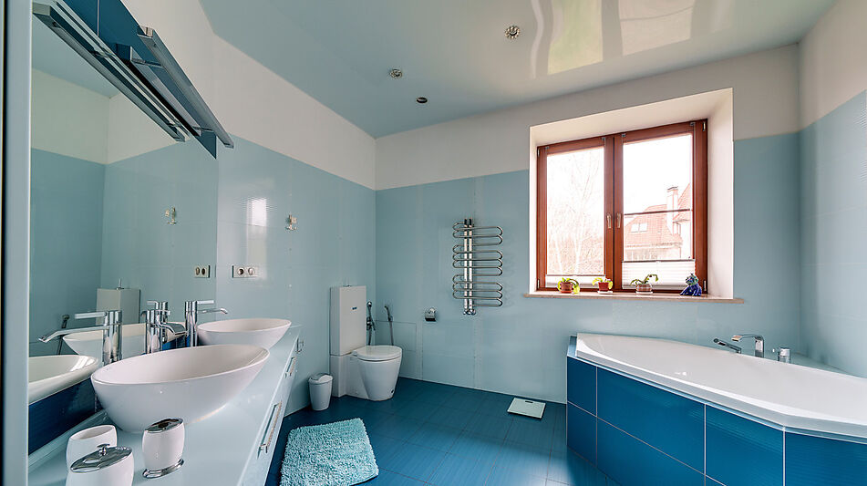 Дизайнерский дом у воды в Пчелке