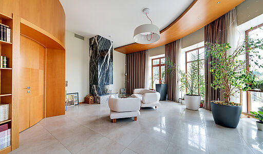 Дизайнерский дом у воды в Пчелке