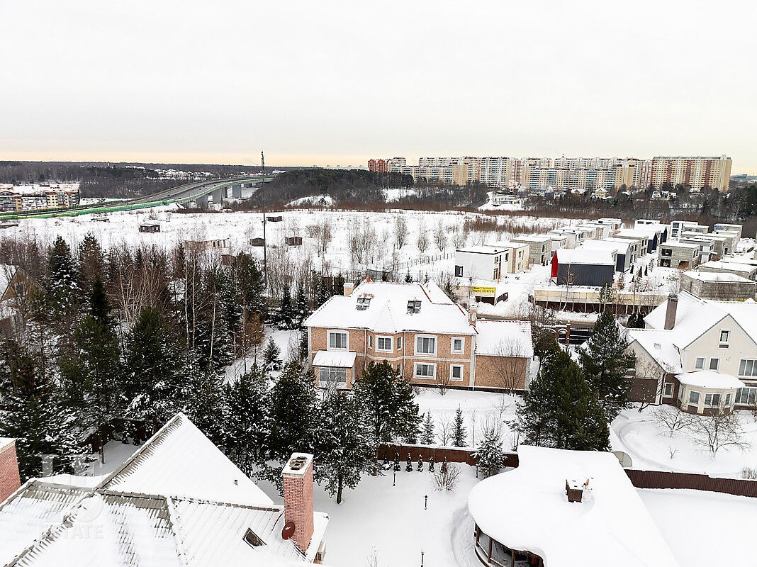 Поселок КП им. Казимира Малевича в 4 км от МКАД, Минское шоссе - продажа  домов и участков