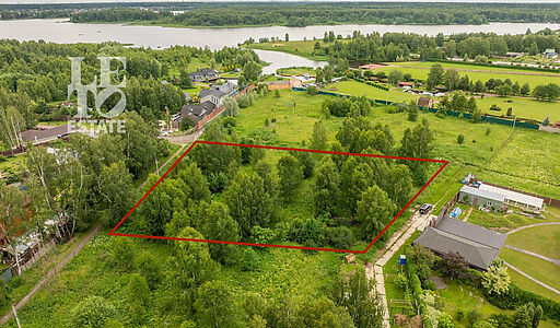 Участок рядом с водой в Витенево