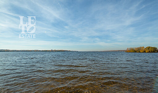Участок рядом с водой в Витенево