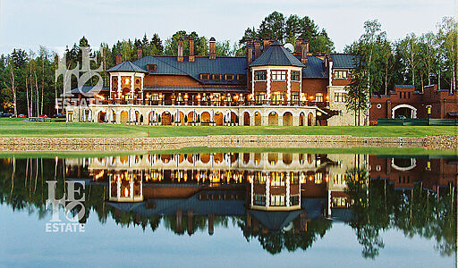 Дом в Поселке Гольф Клуб Пестово