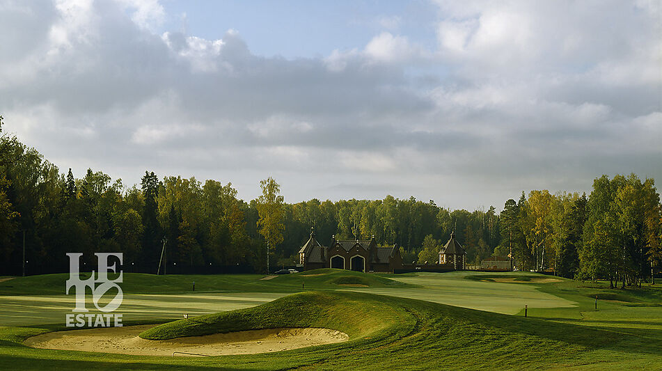 Дом в Поселке Гольф Клуб Пестово