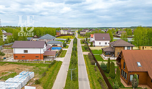 Просторный дом в КП Смартвилль