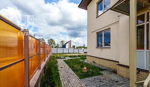 Просторный дом в КП Смартвилль