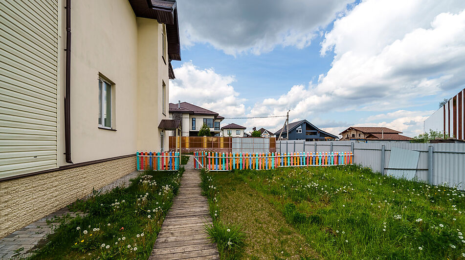 Просторный дом в КП Смартвилль