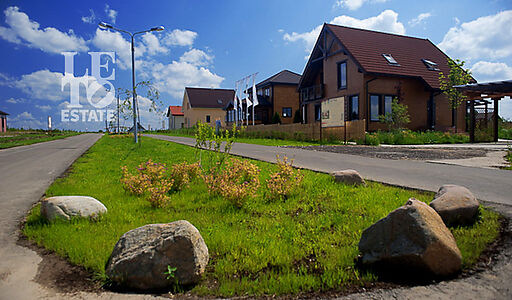 Барнхаус в КП Смартвилль