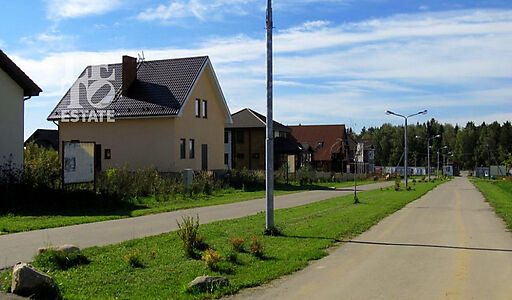 Барнхаус в КП Смартвилль