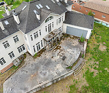 Усадьба в поселке Аврора