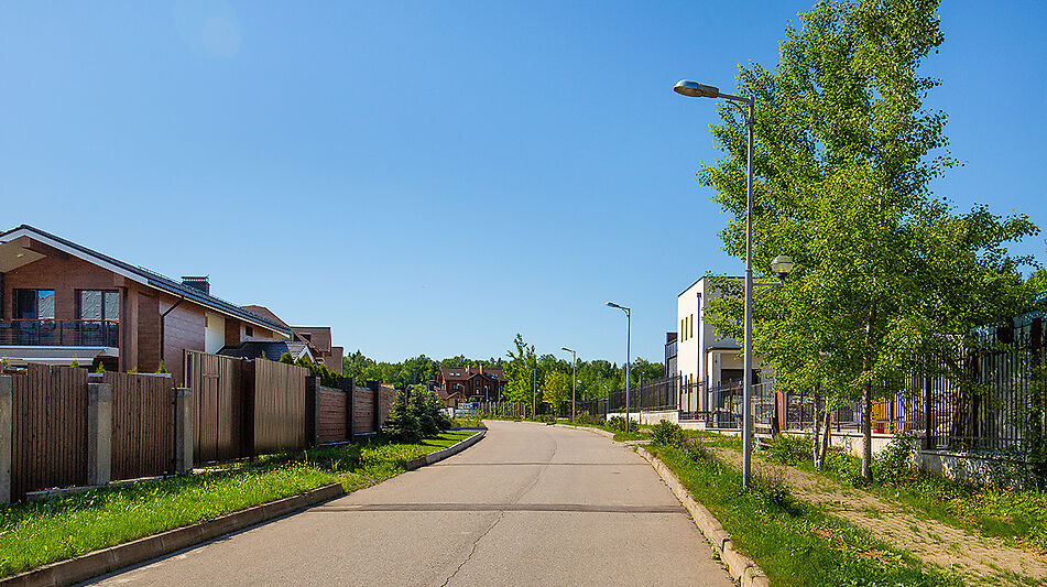 Усадьба в поселке Аврора
