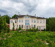 Усадьба в поселке Аврора