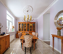 Усадьба в окружении леса