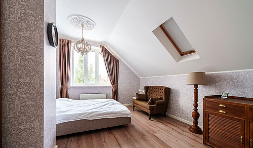 Усадьба в окружении леса