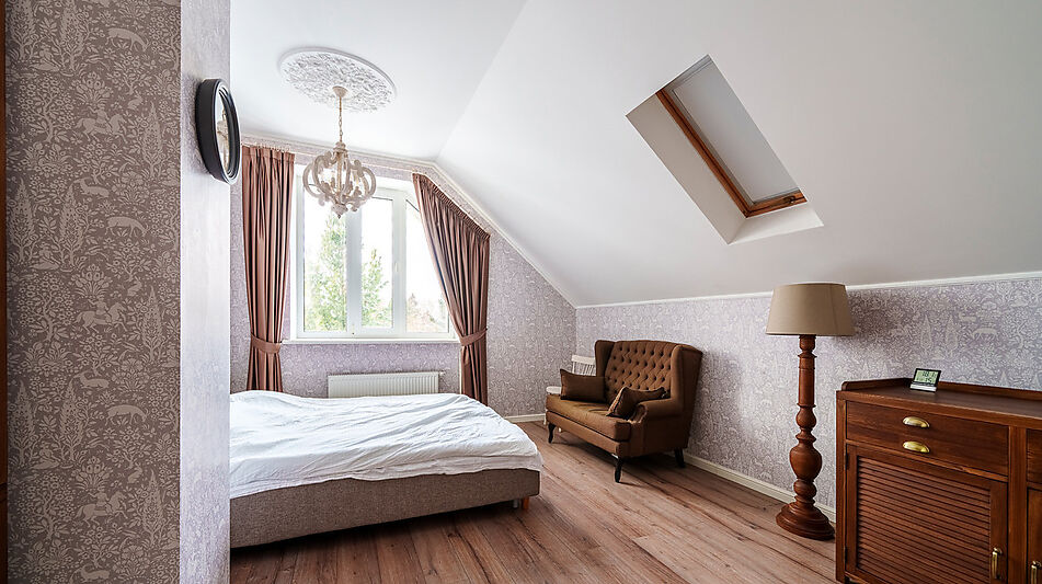 Усадьба в окружении леса