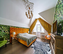 Усадьба в окружении леса