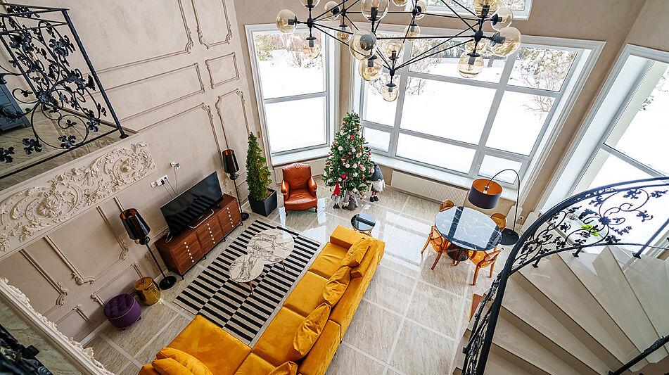 Усадьба в окружении леса