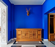 Усадьба в окружении леса