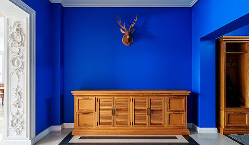 Усадьба в окружении леса