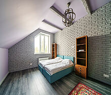 Усадьба в окружении леса