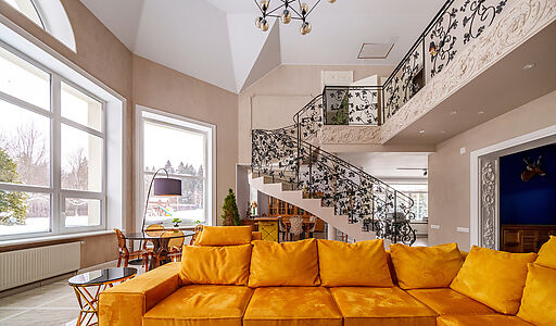 Усадьба в окружении леса