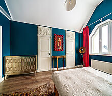 Усадьба в окружении леса