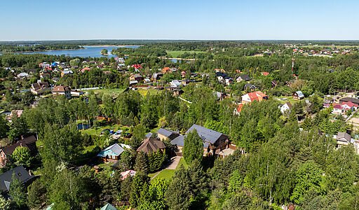 Участок на первой линии Истры