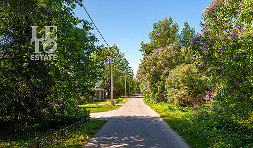 Участок на первой линии Истры