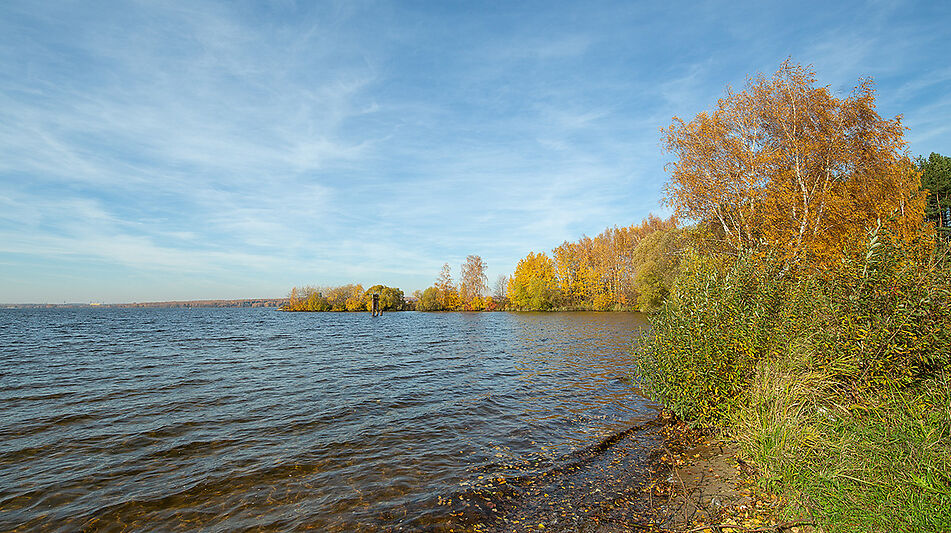 Участок рядом с водой в Витенево