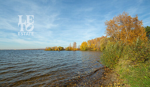 Участок рядом с водой в Витенево