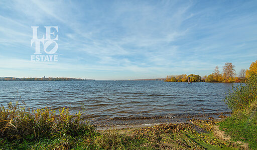 Участок рядом с водой в Витенево
