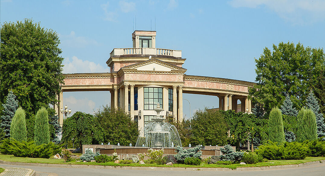 Ренессанс Парк