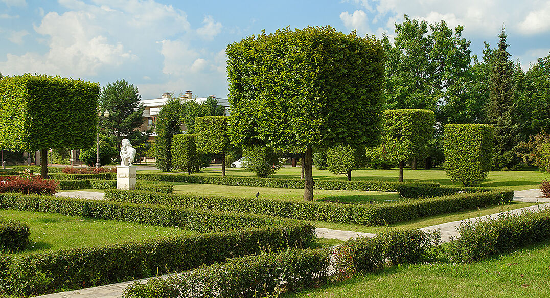 Ренессанс Парк