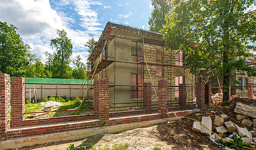 Дом в мини-поселке Грибки