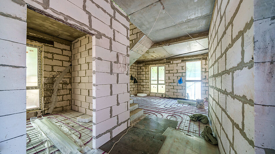 Дом в мини-поселке Грибки