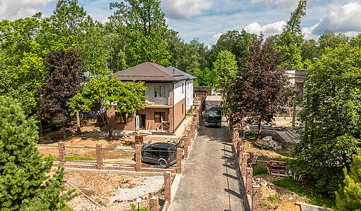 Дом в мини-поселке Грибки