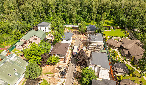 Дом в мини-поселке Грибки