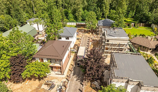 Дом в мини-поселке Грибки