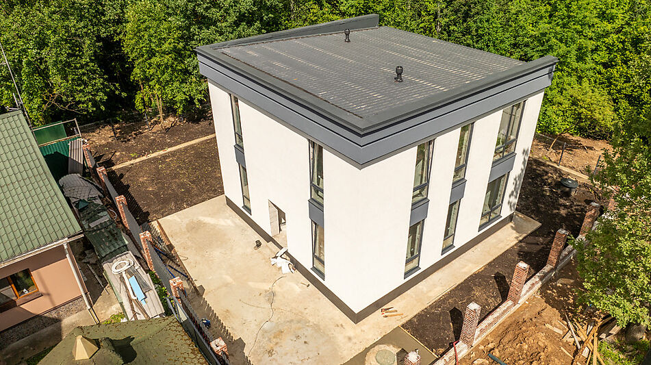 Дом в мини-поселке Грибки