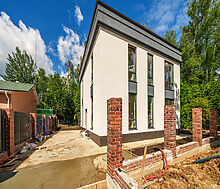 Дом в мини-поселке Грибки