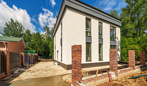 Дом в мини-поселке Грибки