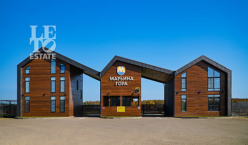 Дом в поселке Марьина Гора