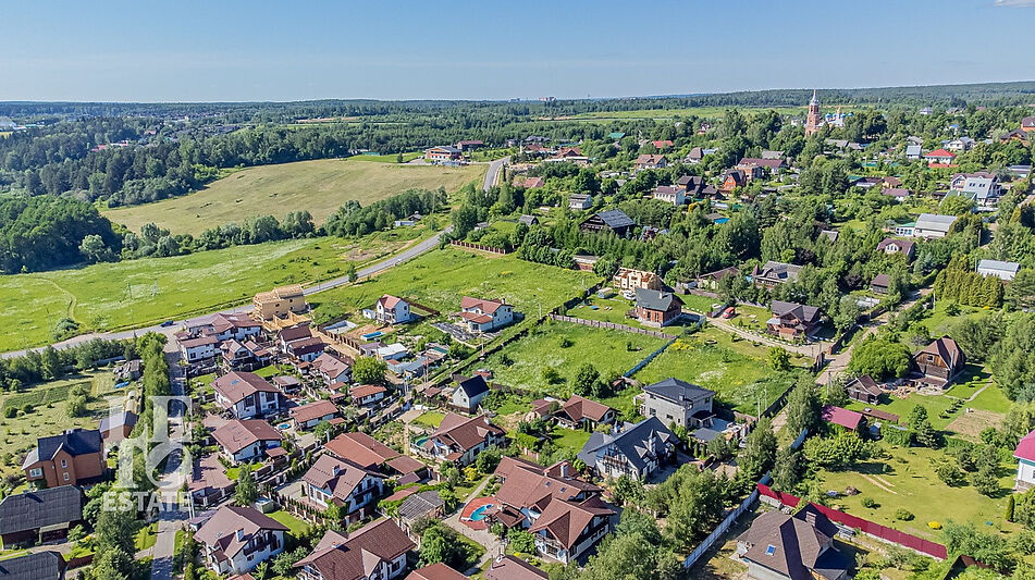 Дом в стиле шале в селе Ильинское