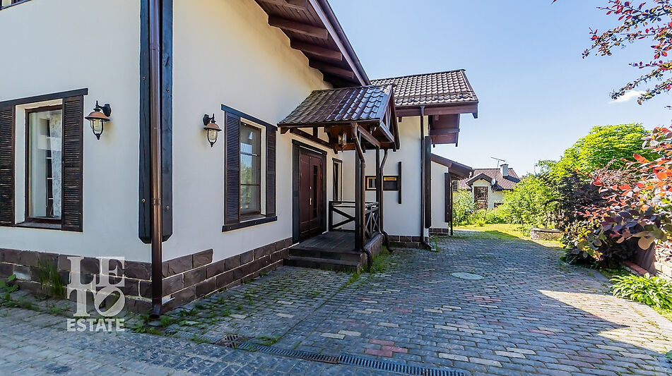 Дом в стиле шале в селе Ильинское