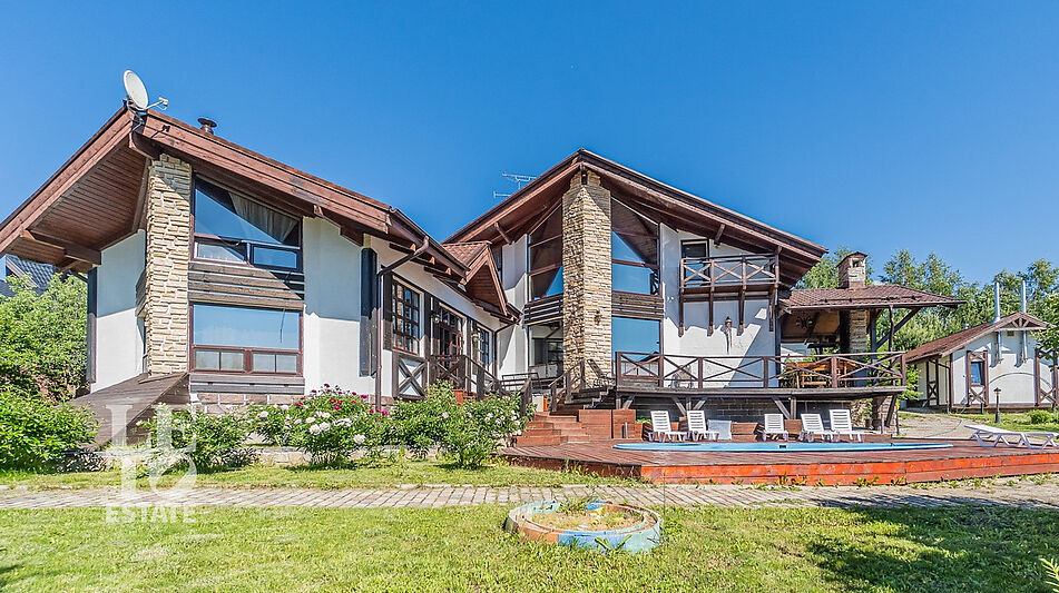 Дом в стиле шале в селе Ильинское