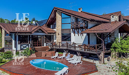 Дом в стиле шале в селе Ильинское